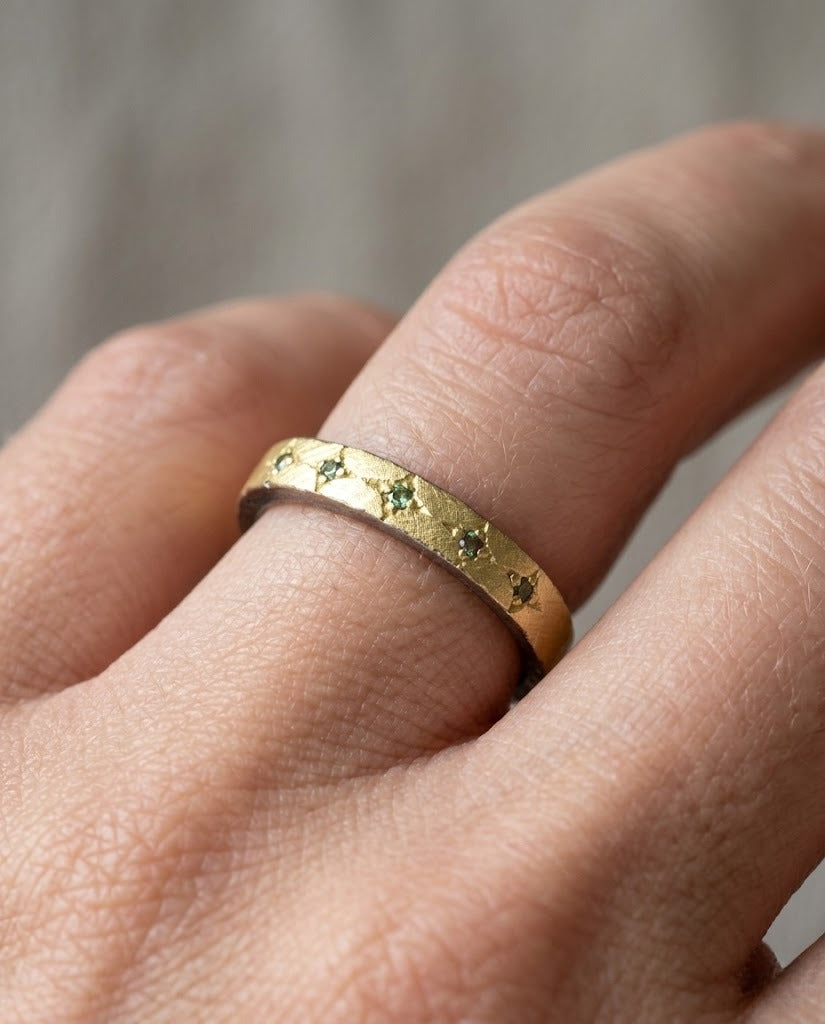 Quiet and Grounded Ring