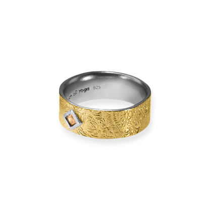 A Mark She Carries Ring