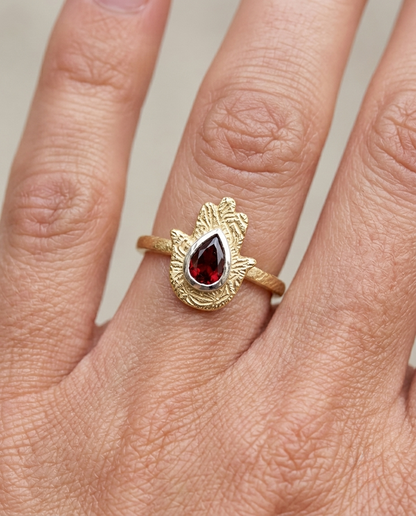 Resilience She Leans On Ring