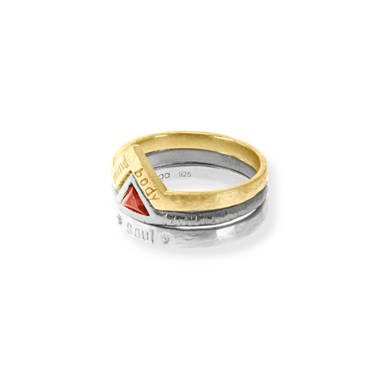 Balance Worn Close Daily Ring – 18K gold-plated ring with sapphire and garnet by Touch of Yoga