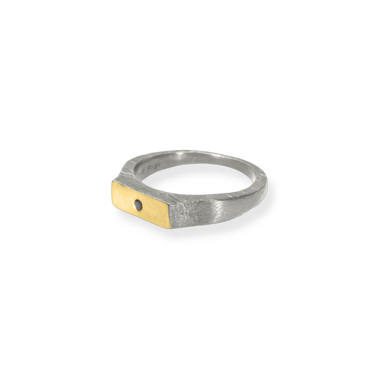 Never Needs Noticing Ring