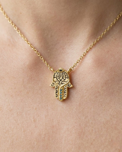 Her Quiet Guardian Necklace